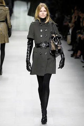 Look 10